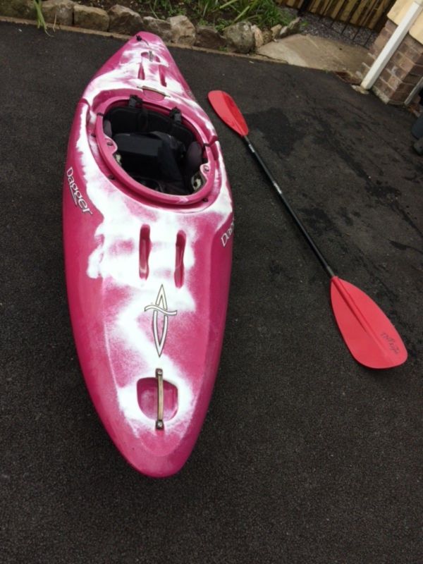 Dagger Axiom 8.5 Kayak Red & 2m Glassfibre Tnp Rapa Paddle for sale ...