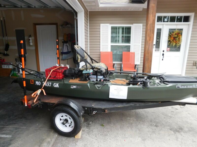 Bonafide Pro Fishing Kayak Model SS127 Like New Works Perfect Cost 