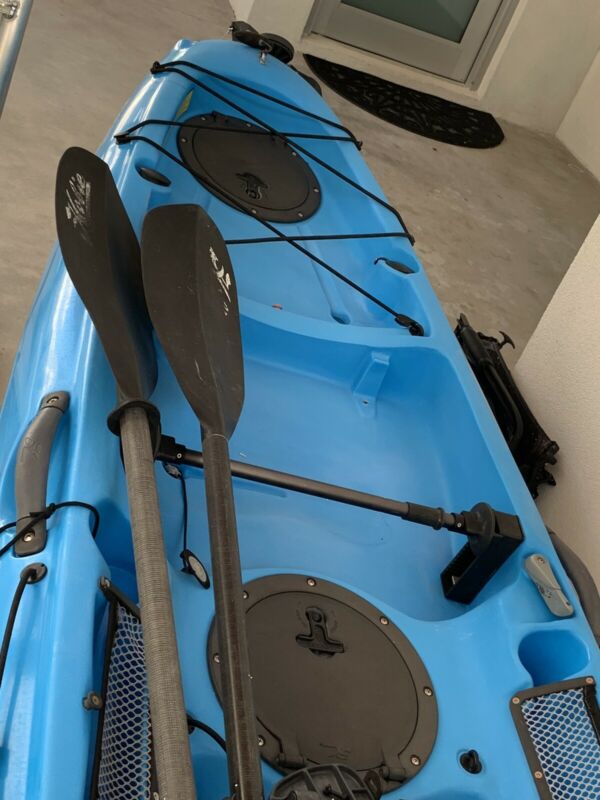 Hobie Mirage Kayak Oasis Blue, With Custom Cover Pick Up ...