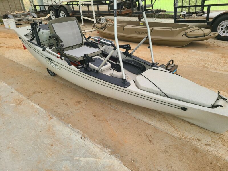 Hobie 14 Ft Pro Angler for sale from United States